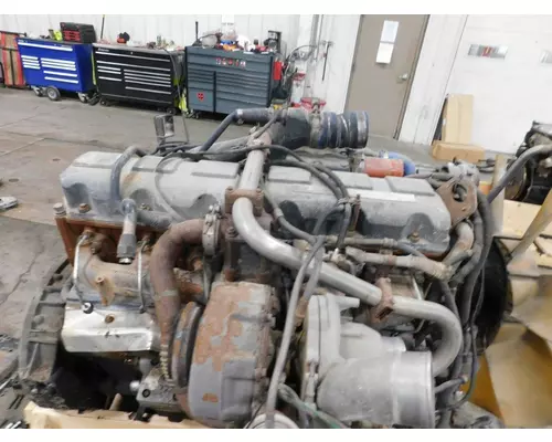 MACK AC460 Engine Assembly