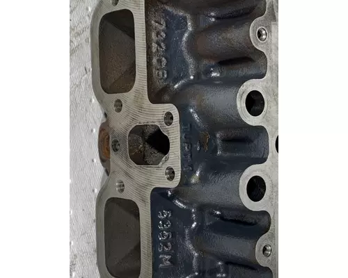 MACK AI300 Cylinder Head