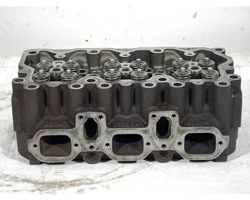 MACK AI300 Cylinder Head