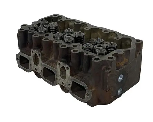 MACK AI350 Cylinder Head