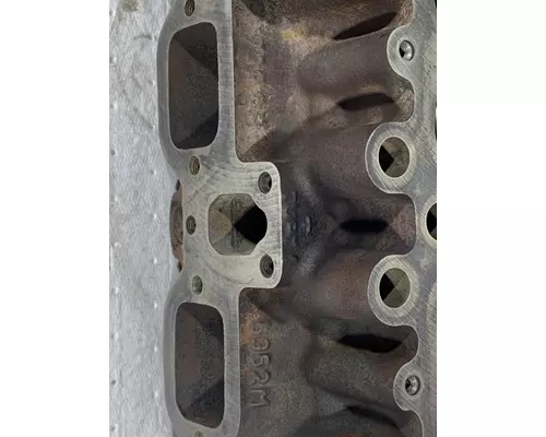 MACK AI350 Cylinder Head