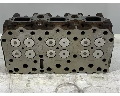 MACK AI350 Cylinder Head