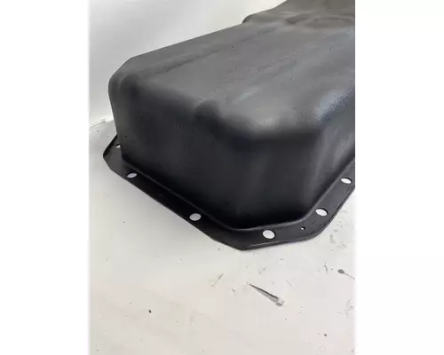 MACK AI400 Oil Pan