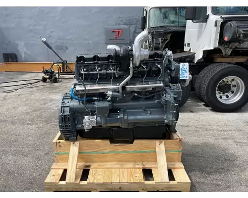 MACK AMI-370 Engine Assembly