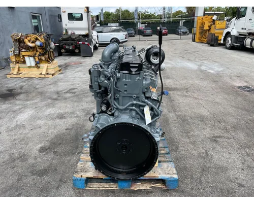 MACK AMI Engine Assembly