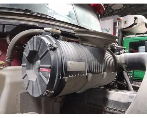 MACK AN64T / ANTHEM AIR CLEANER