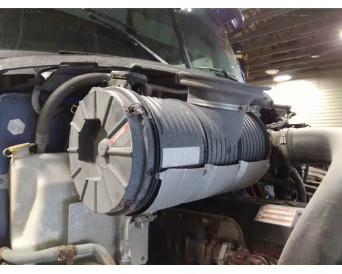 MACK AN64T / ANTHEM AIR CLEANER