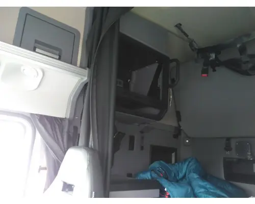 MACK AN64T / ANTHEM CAB