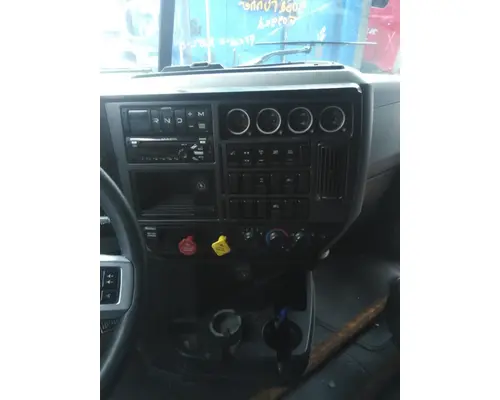 MACK AN64T / ANTHEM CAB