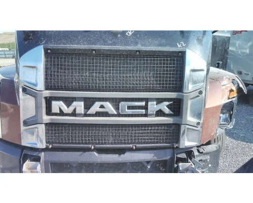 MACK ANTHEM 2018-2024 GRILLE