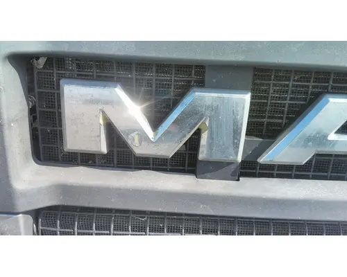 MACK ANTHEM 2018-2024 GRILLE
