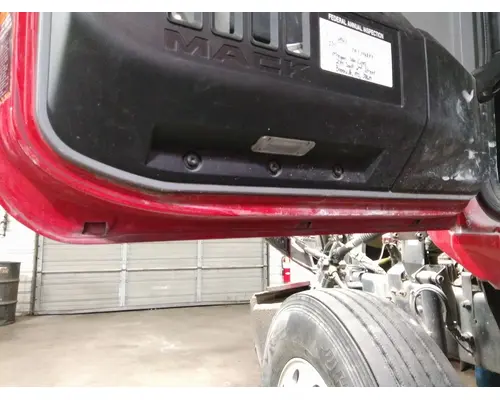 MACK ANTHEM 2018-2026 DOOR ASSEMBLY, FRONT
