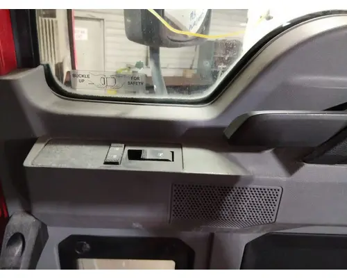 MACK ANTHEM 2018-2026 DOOR ASSEMBLY, FRONT