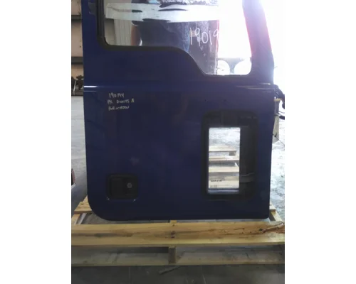 MACK ANTHEM 2018-2026 DOOR ASSEMBLY, FRONT
