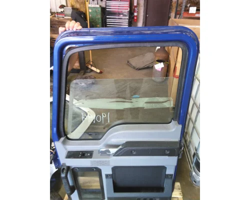 MACK ANTHEM 2018-2026 DOOR ASSEMBLY, FRONT
