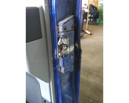 MACK ANTHEM 2018-2026 DOOR ASSEMBLY, FRONT
