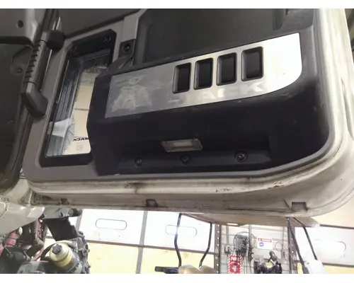 MACK ANTHEM 2018-2026 DOOR ASSEMBLY, FRONT