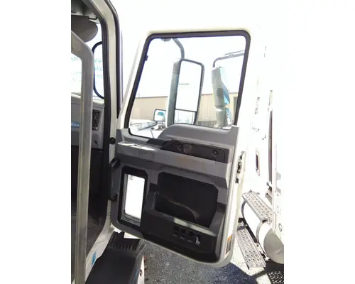 MACK ANTHEM 2018-2026 DOOR ASSEMBLY, FRONT