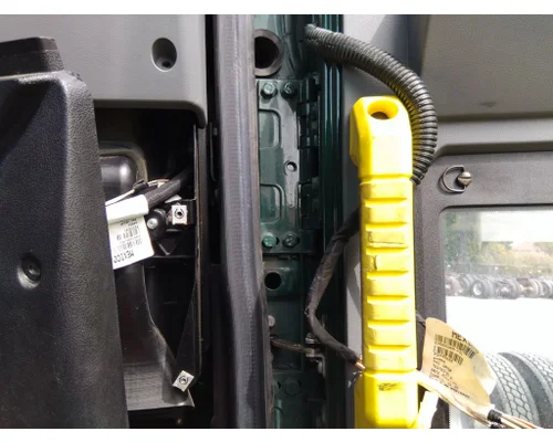 MACK ANTHEM 2018-2026 DOOR ASSEMBLY, FRONT