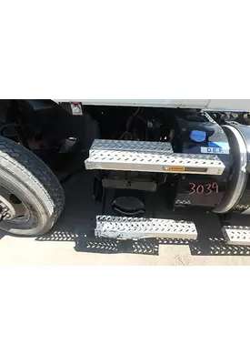 MACK ANTHEM 64T Battery Tray