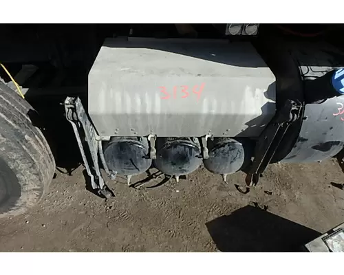 MACK ANTHEM 64T Battery Tray