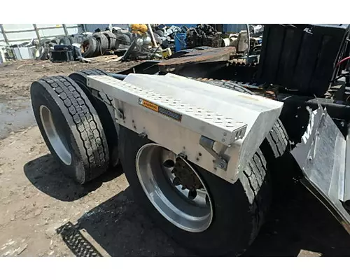 MACK ANTHEM 64T Battery Tray
