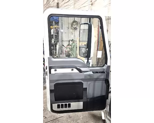 MACK ANTHEM 64T Cab