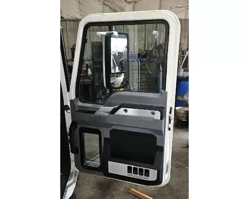 MACK ANTHEM 64T Cab