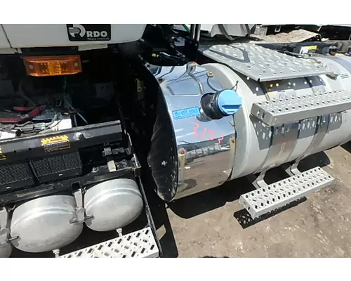 MACK ANTHEM 64T Fuel Tank