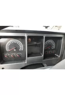 MACK ANTHEM 64T Instrument Cluster