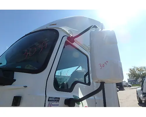 MACK ANTHEM 64T Side View Mirror