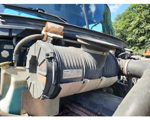 MACK ANTHEM AIR CLEANER