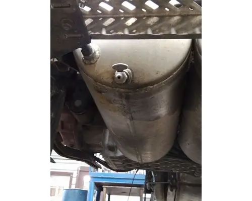 MACK ANTHEM AIR TANK