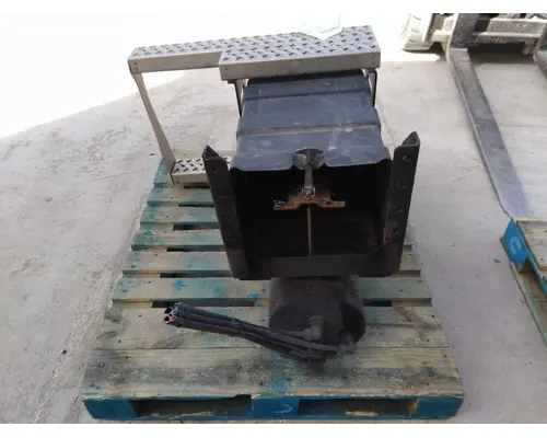 MACK ANTHEM BATTERY BOX