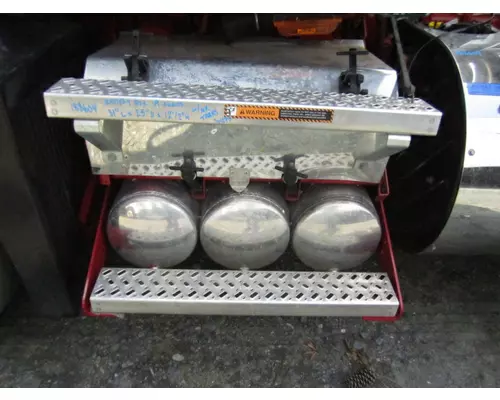 MACK ANTHEM BATTERY BOX
