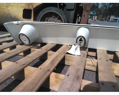 MACK ANTHEM CAB CLIP