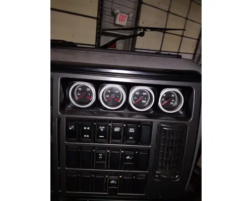 MACK ANTHEM DASH PANEL