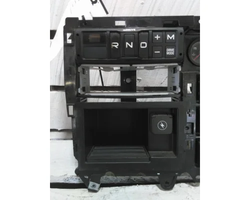 MACK ANTHEM DASH PANEL