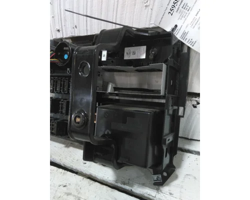 MACK ANTHEM DASH PANEL