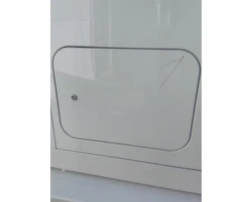 MACK ANTHEM DOOR, COMPARTMENT