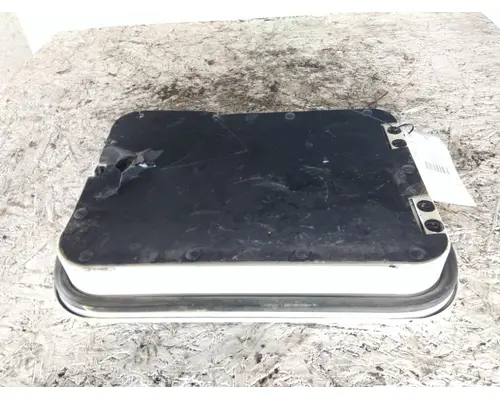 MACK ANTHEM DOOR, COMPARTMENT