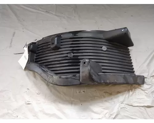 MACK ANTHEM FENDER, SPLASH SHIELDGUARD
