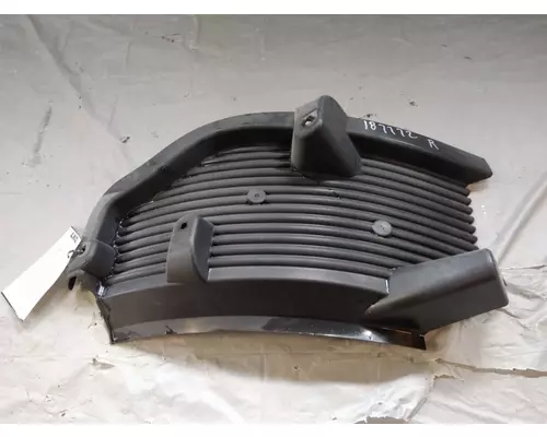 MACK ANTHEM FENDER, SPLASH SHIELDGUARD