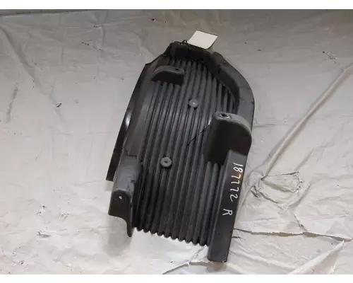 MACK ANTHEM FENDER, SPLASH SHIELDGUARD