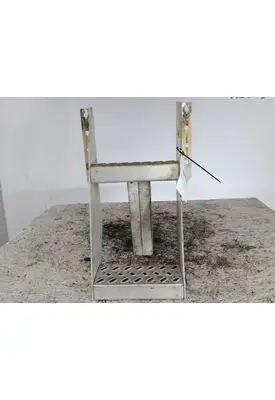 MACK ANTHEM FRAME STEP