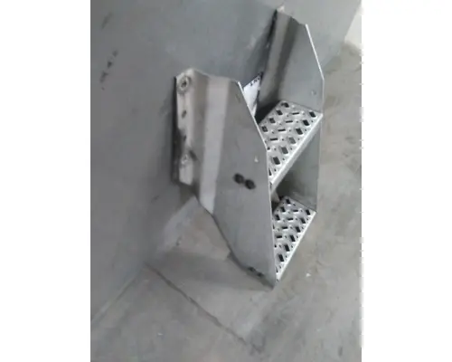 MACK ANTHEM FRAME STEP