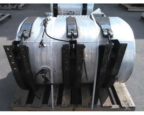 MACK ANTHEM FUEL TANK