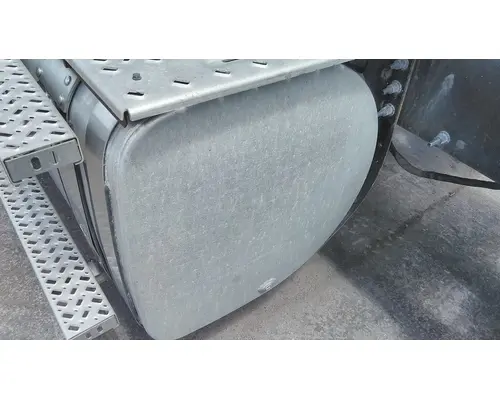 MACK ANTHEM FUEL TANK