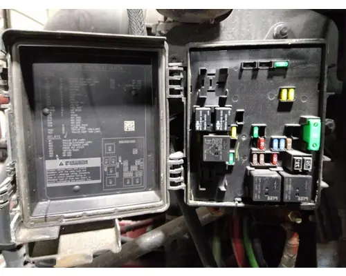 MACK ANTHEM FUSE BOX