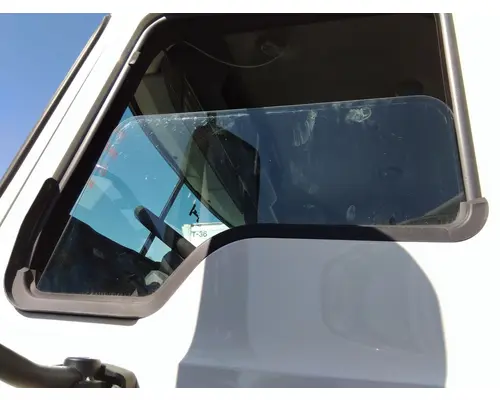 MACK ANTHEM GLASS, DOOR, FRONT